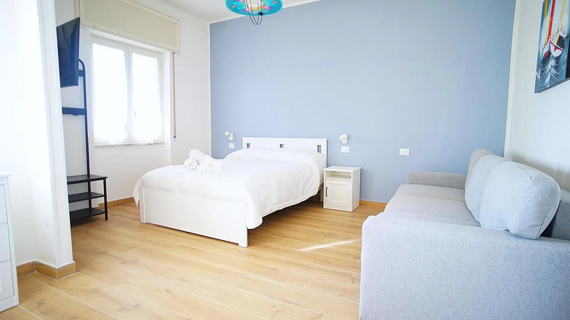 Residenza Dell'E Apartment Naples
