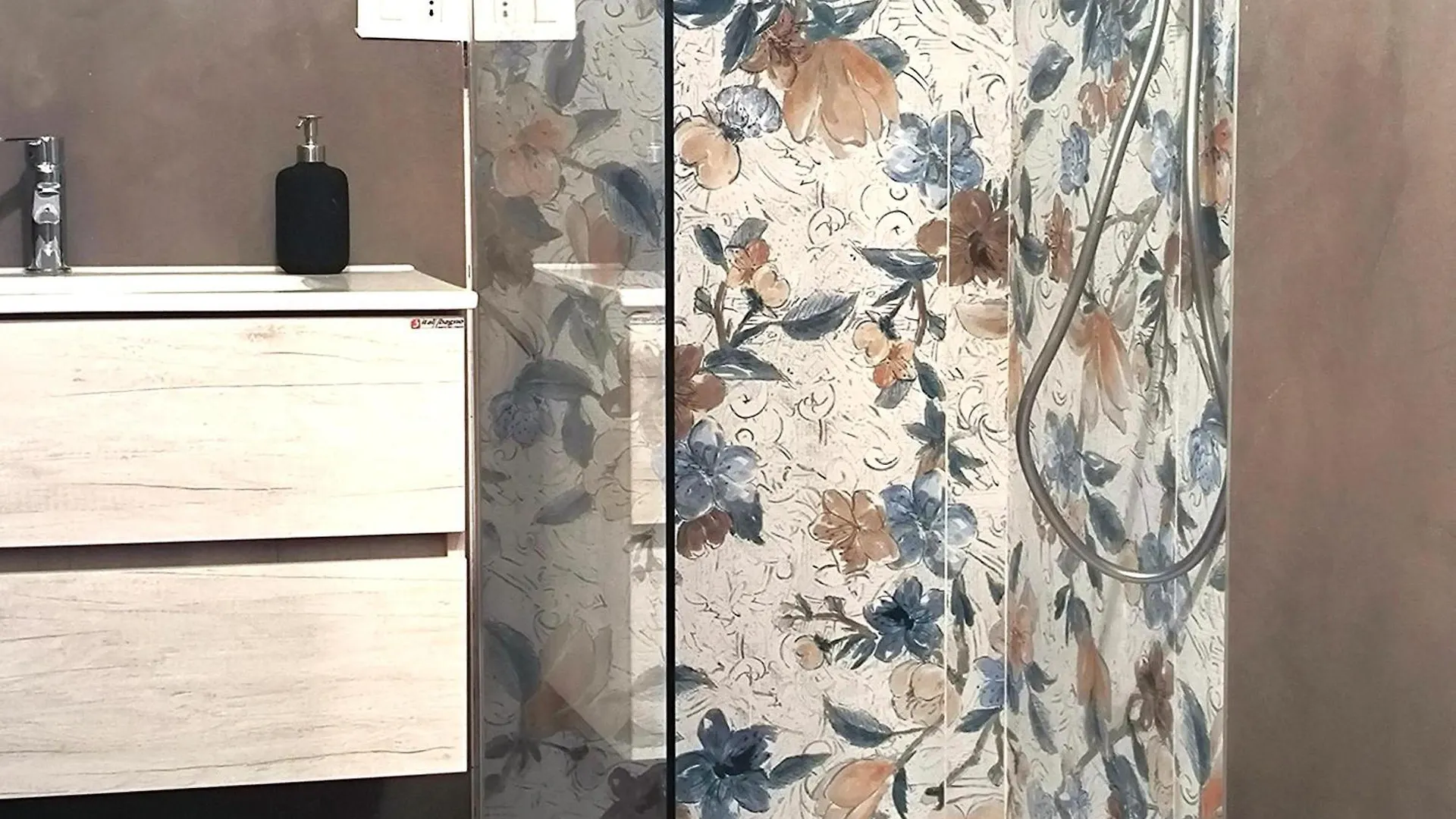 Residenza Dell'E Apartment Naples